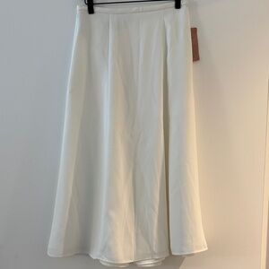 Nouvelle AMSALE Ivory A-Line Skirt